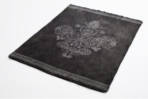 Koc Moca Design 150x200 cm Folklore grey 1