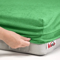 Prześcieradło frotte z gumką 200x220 zielone groszkowe F21-200