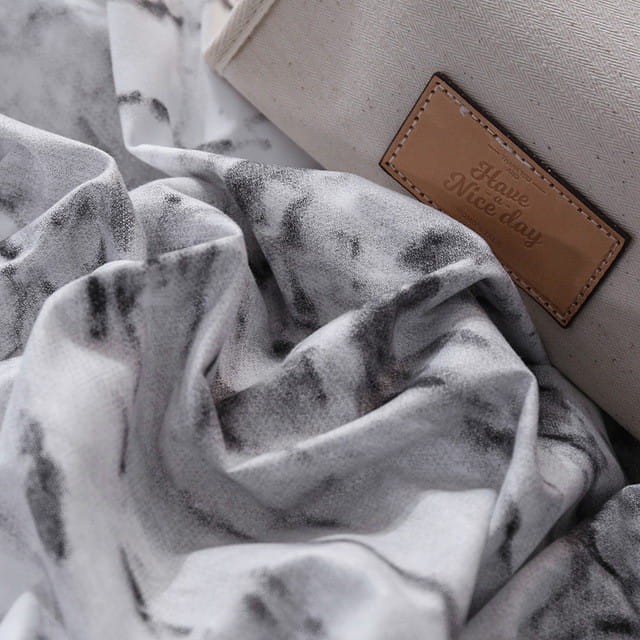 POŚCIEL SATYNOWA 200x220 + 2x POSZEWKA 70x80 MARMUREK