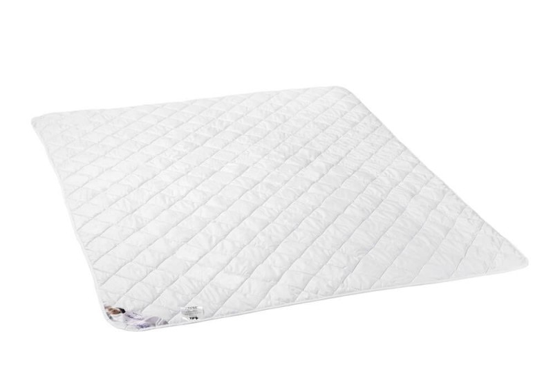 26697Kołdra antyalergiczna 135x200 Mikrofibra Super Summer 270g biała AMZ-1