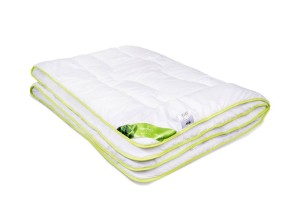 Kołdra antyalergiczna 180x200 Bamboo całoroczna 1300 g biała AMZ-2