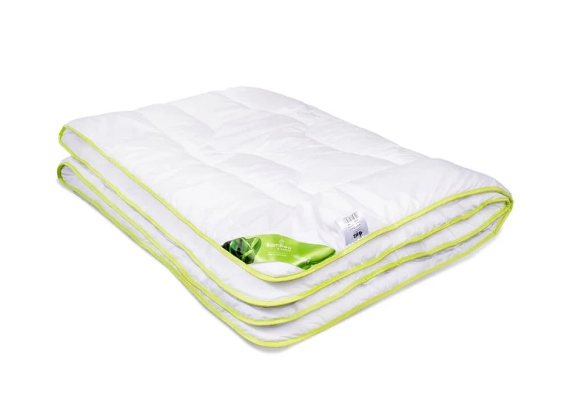 26737Kołdra antyalergiczna 180x200 Bamboo wiosenna 900g biała AMZ-2
