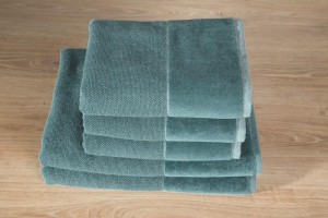 Ręcznik Bawełniany Lucy 70x140 miętowy ciemny 500g/m2-2