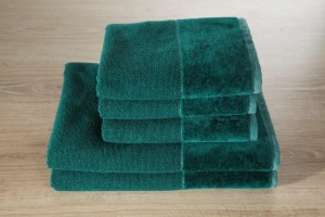 Ręcznik Bawełniany Lucy 50x90 zielony ciemny 500g/m2-2