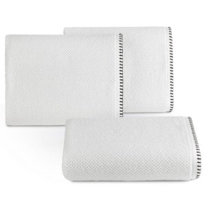 30041Ręcznik 70x140 Mabel biały z kontrastującym obszyciem krawędzi frotte 500 g/m2 Eurofirany-1