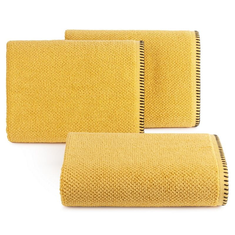 30044Ręcznik 50x90 Mabel musztardowy z kontrastującym obszyciem krawędzi frotte 500 g/m2 Eurofirany-1