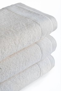 Ręcznik bawełniany Vito 70x140 frotte kremowy 550 g/m2-3