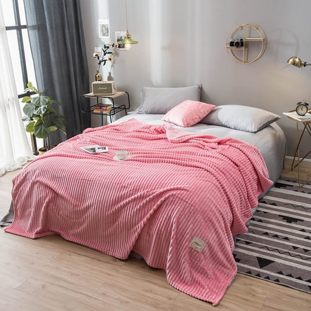 Bonenjoy-czerwony-koc-zielony-kolor-mi-kki-flanelowy-koc-pojedynczy-kr-lowa-kr-l-ciep-e.jpg_640x640-3.jpg