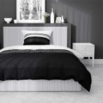 Pościel satynowa 140x200 Home Satin 80 geometryczna biała czarna