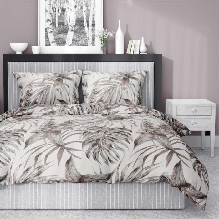 Pościel satynowa 140x200 Home Satin 54 beżowa liście-1