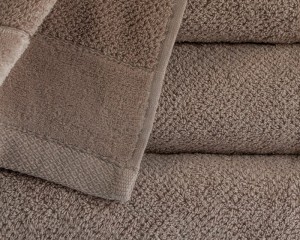 Ręcznik bawełniany Vito 70x140 frotte beżowy 550 g/m2-2