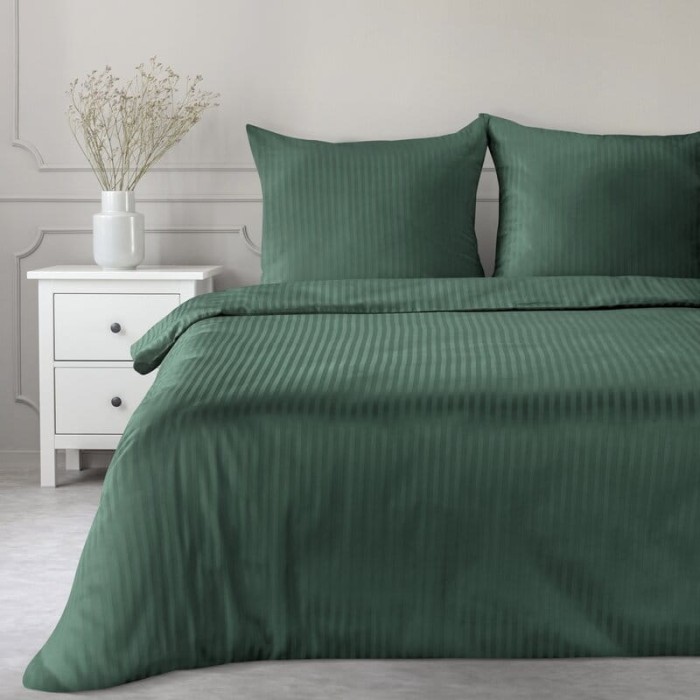Pościel satynowa 160x200 Vera zielona ciemna prążki adamaszkowa-1