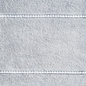 Ręcznik bawełniany 50x90 Mari srebrny z welurową bordiurą 500g/m2-3