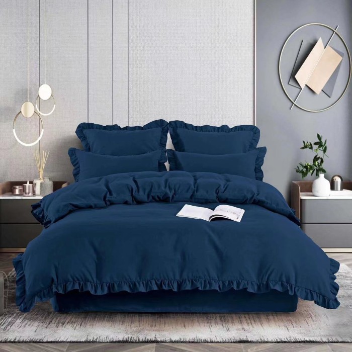 Pościel 200x220 4cz z falbanką granatowa Iris 02