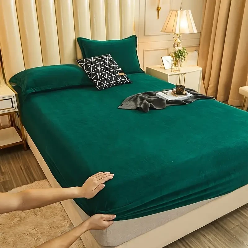 Prześcieradło Polarowe Pluszowe Miś 90x200 cm z Gumką – Zielone, Ciepłe, Miękkie