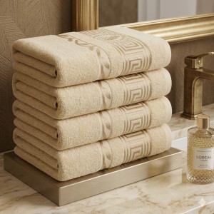 Luksusowy ręcznik bawełniany 70x140 Aurelia Prestige kremowy 500g/m2 miękki i chłonny WZÓR GRECKI
