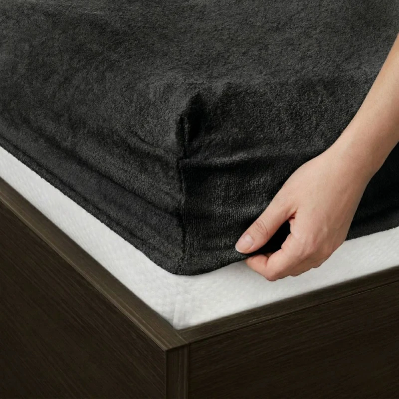 Prześcieradło frotte z gumką 200x220 czarne M44-2