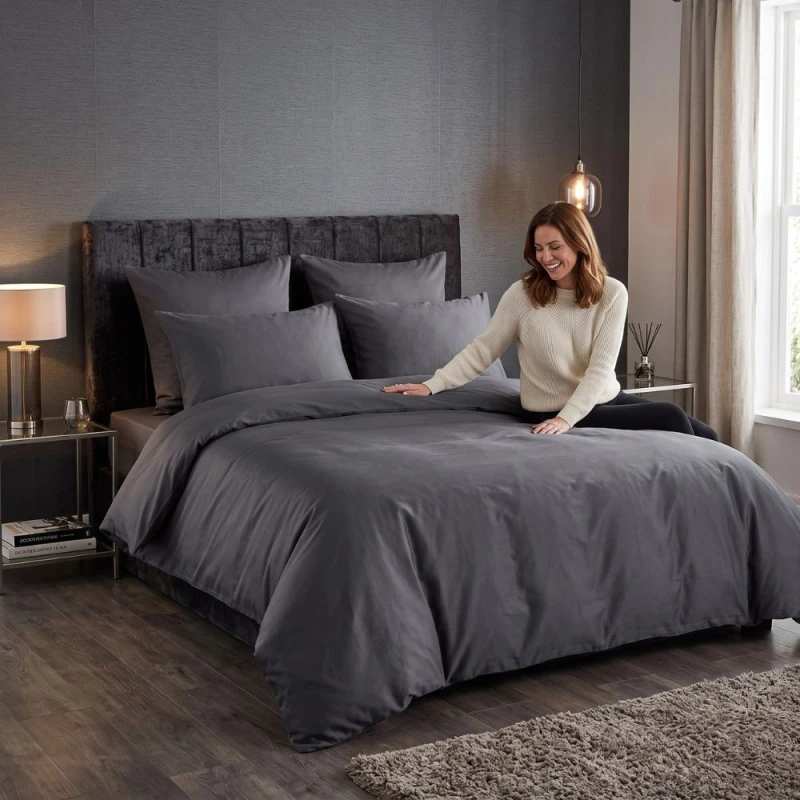 Elegancka Pościel Bawełniana 200x220 3 el. Dark Graphite Aranżacja w Sypialni