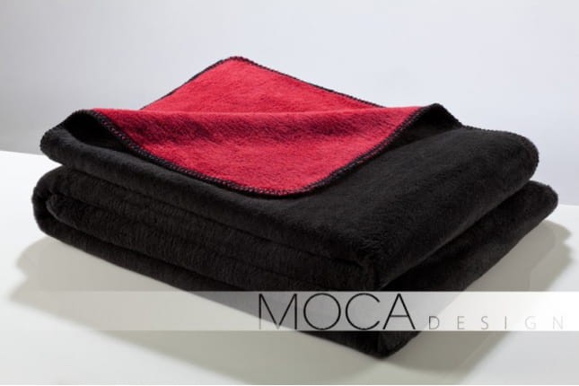 Koc Moca design150x200 black&amp;red